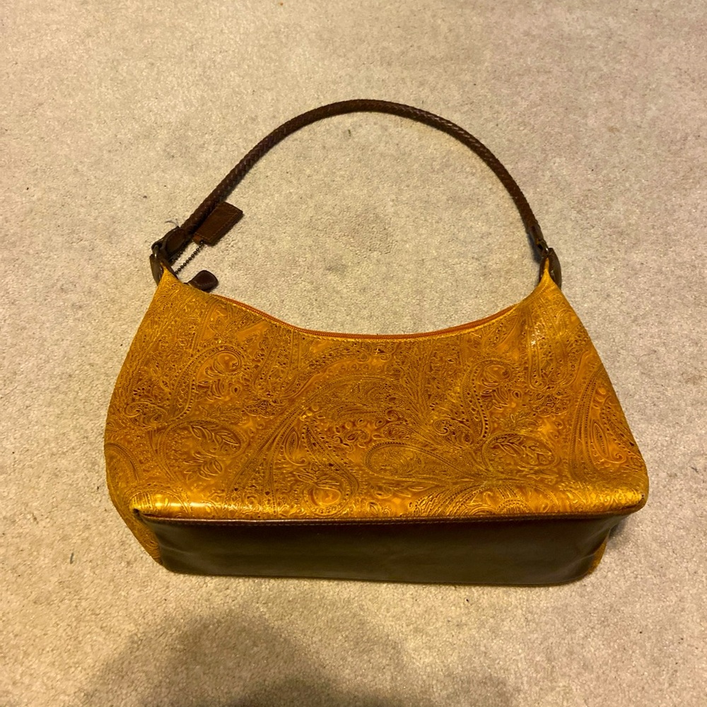Relic shoulder bag